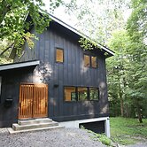 SEVEN TREES BY AOKIKO