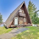 Upper Peninsula Lakefront A-frame Cabin w/ Dock