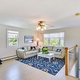 Coastal Home: 1 Mi to Beach, 2 Mi to Dtwn Newport!