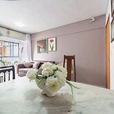 Apt 2 quartos com varanda próximo Praça Casa Forte o bairro mais agrad