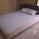 OYO 93989 Kost Indra