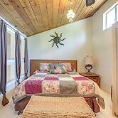 Auburn Cottage w/ Patios & Garden - 3 Mi to Town!