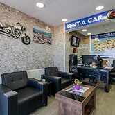 Airport Black Sea Hotel & Restaurant