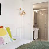 Flora4 Flora Apartments, Studio on 2nd Floor