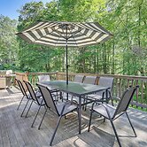 Private Pool! Getaway, 14 Mi to Hammonasset Beach