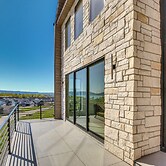 Luxe Retreat w/ Theater Room: Walk to Bear Lake!