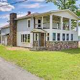 Wellsboro Farmhouse w/ Grill & Fire Pit!