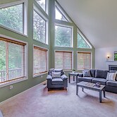 Linden Family Home w/ Yard < 5 Mi to Wineries!