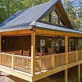 Ruby's Retreat - 2 Bedrooms, 1.5 Baths, Sleeps 8 by RedAwning