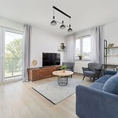 Amazing Apartment for 6 by Renters