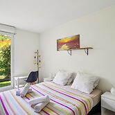 1BR Paris 10th Gare du Nord Stade France