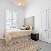 Cowan Street Home by Urban Rest