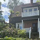 Stockholm - 5-beds - Sleeps 12 - Garden