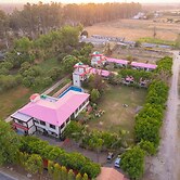 CORBETT D RESORT