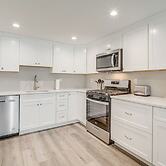 Newly Built North Wildwood Cottage, Walk to Beach!