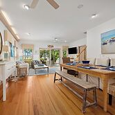 Secluded Waterfront Retreat for 23 Dock, Pets OK