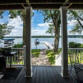 Sunset Getaway on Delavan Lake