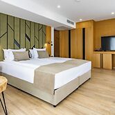 Natura All Seasons Boutique Hotel