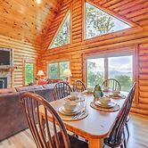 Sunset & Mountain Views: Scenic Sylva Log Cabin!