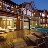 Huenú by DOT Boutique