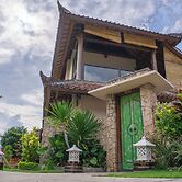 Villa Sari Bumi Menjangan