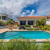 Caribbean Charm Serene Santa Lucia Sunny Pool