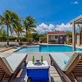 Nature Private Pool Gazebo Outdoor Dining