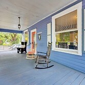 Charming Jacksonville Home ~ 2 Mi to Downtown!