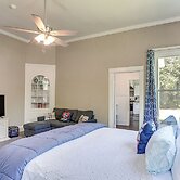 Jackson Family Home ~ 5 Mi to Downtown!