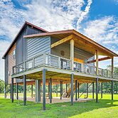 Family Tradition Glenwood Cabin w/ River Access!