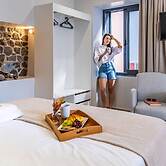 Seaside Sunset - Surf House by Madeira Sun Travel