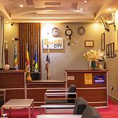 Sun City Amuzement Park Hotel Soroti