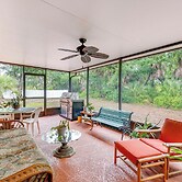 North Port Home w/ Charming Lanai ~ 7 Mi to Beach