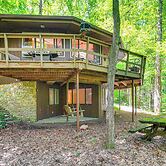 'the Round House' - Treetop North Carolina Cabin!