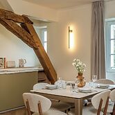 L'Horloge - Appart'Hotel near Disneyland