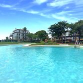 Charming 2-bedroom Apartment in Costa Esuri Golf