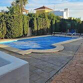 Sunny Villa Oasis in La Alfoquia