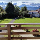 Charming 6-bed Chalet in Llanes