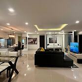6-36 - 3 Bdr Modern Penthouse With Shared Pool