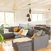 Treeview - A Beautiful 3-bed House in Kiama