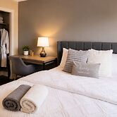 Tuscan Ridge Guesthouse Calgary West