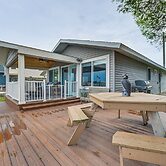 Angler's Cottage on Lake Cornelia: Pets Welcome!