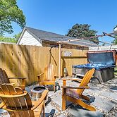 Private Hot Tub & Cold Plunge: Fayetteville Gem!