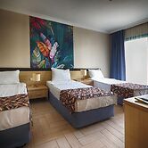 Club Bellamare Beach