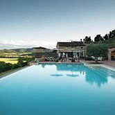 Borgo Sant'Apollinare Resort