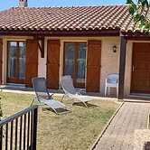 Pretty Villa With Above Ground Pool