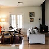 Alkina Old Quarter Accommodation