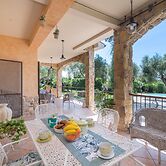 Dimora Patrizia With Pool