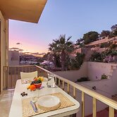 Merill Pool and Sea Charming Apart 5