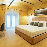 A Unique 400-year-old Modern Maltese Home